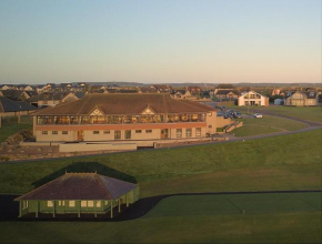 Luxurious home overlooking Cruden Bay golf course